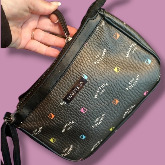 Nautica LOGO Crossbody Bag - Picture 3 of 10